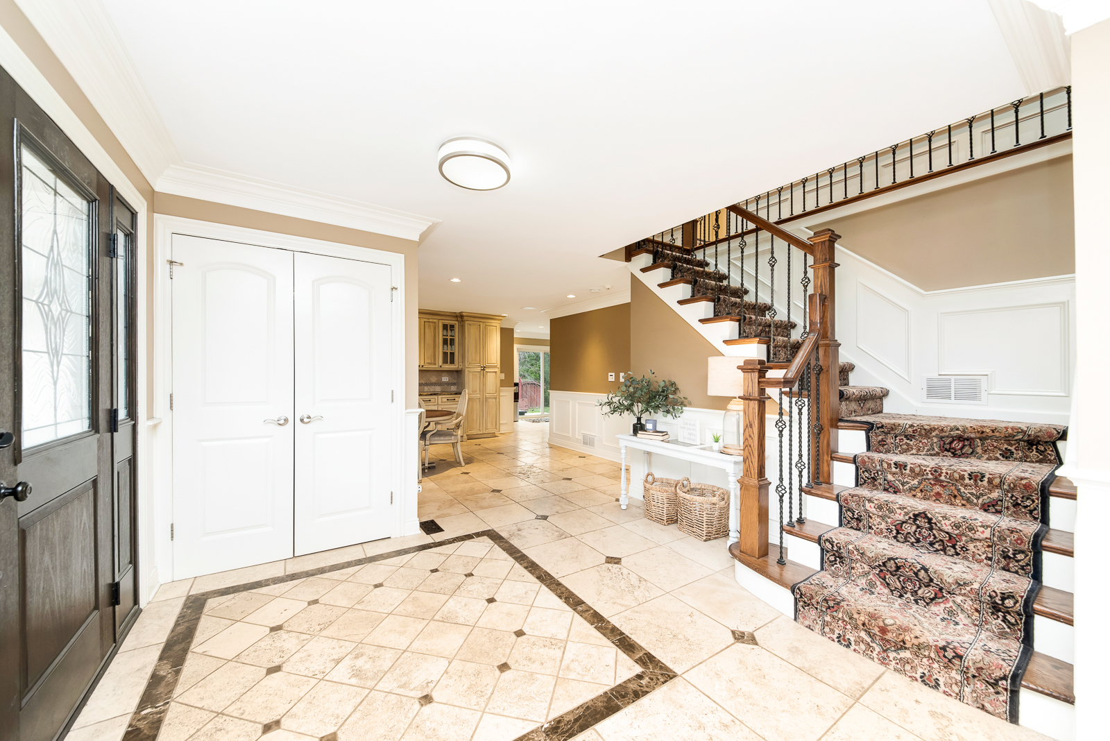 7 Sorrel Lemont, IL 60439 - Photo 3 of 36 a view of an entryway with wooden floor