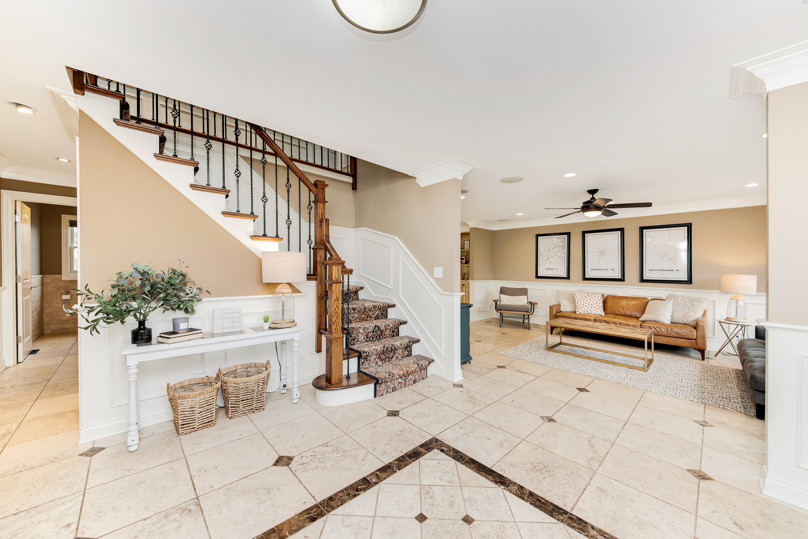 7 Sorrel Lemont, IL 60439 - Photo 4 of 36 a view of entryway and hall