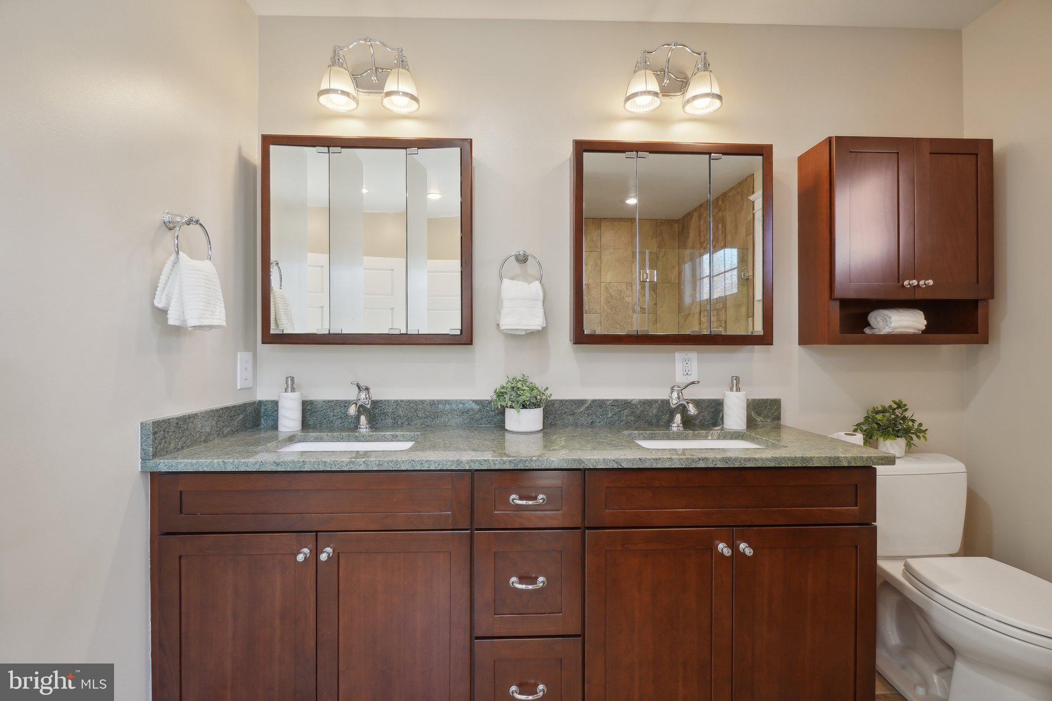 1123 South Oakcrest Road Arlington, VA 22202 - Photo 32 of 50