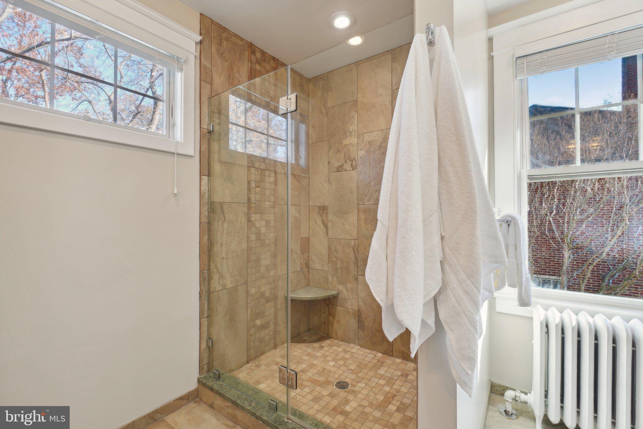 1123 South Oakcrest Road Arlington, VA 22202 - Photo 33 of 50