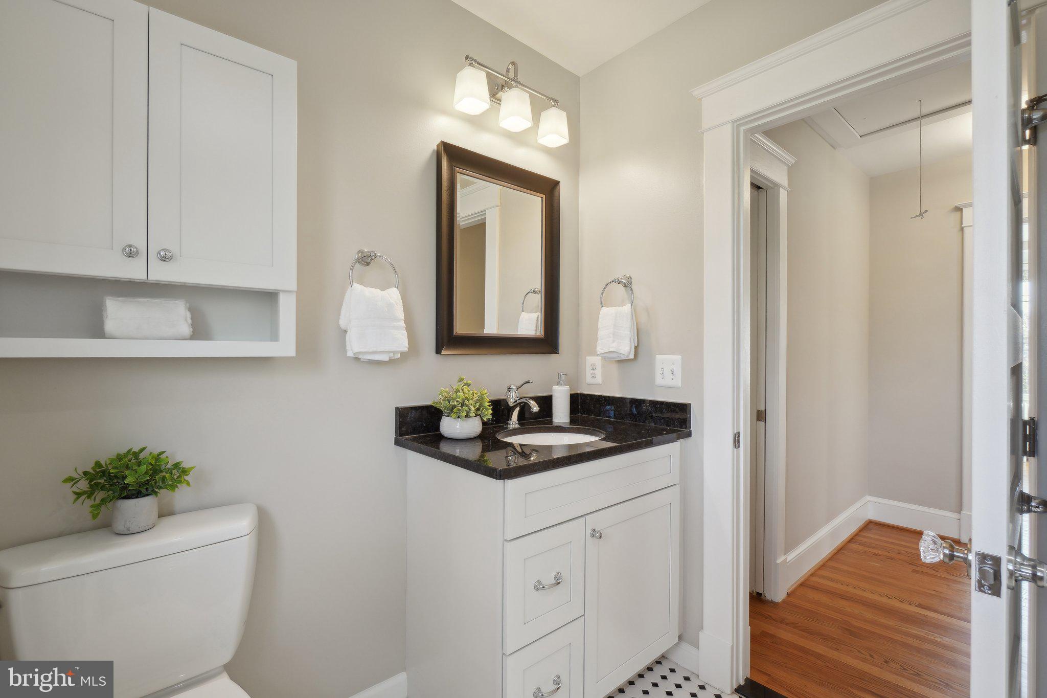 1123 South Oakcrest Road Arlington, VA 22202 - Photo 36 of 50