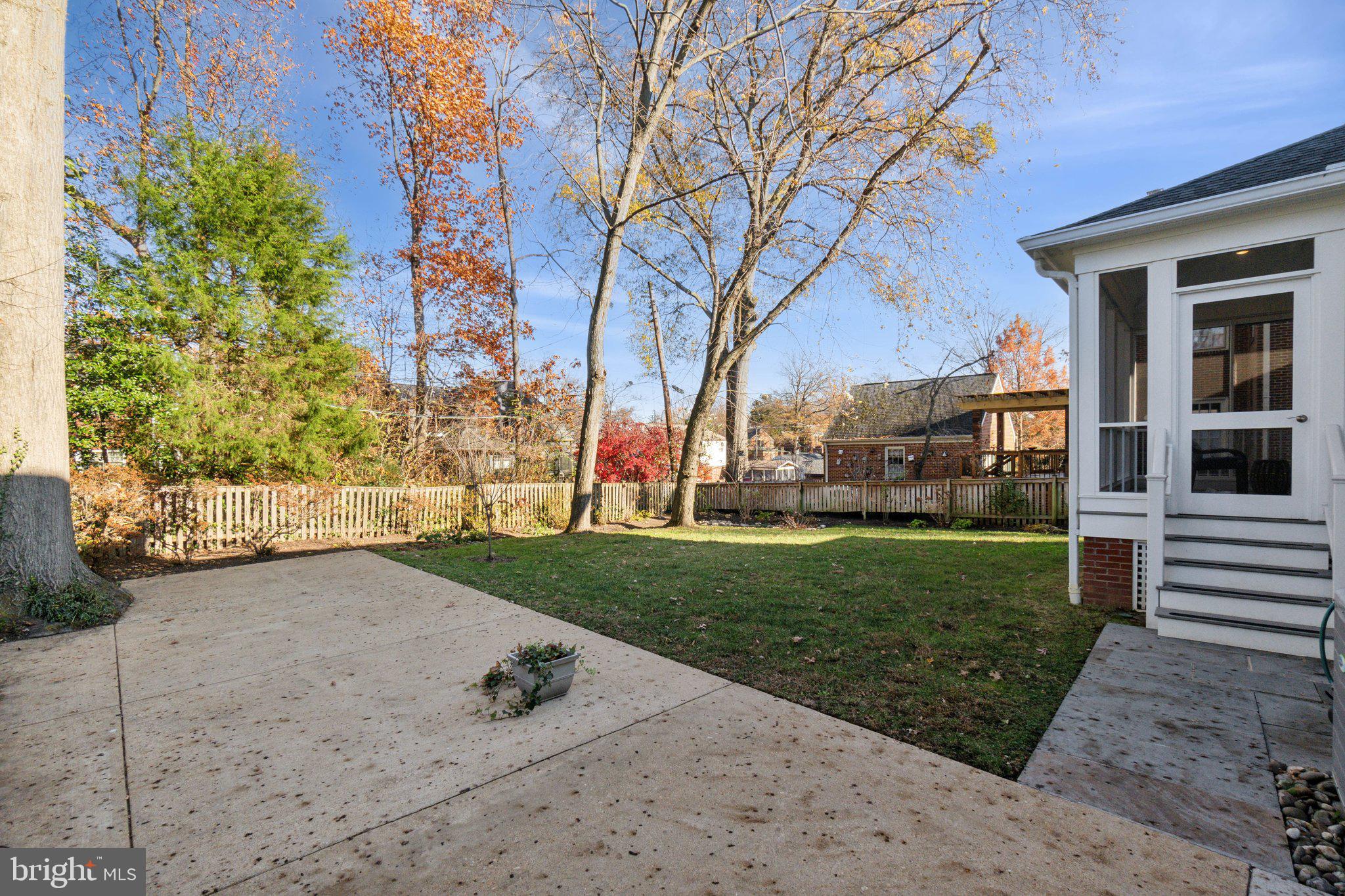 1123 South Oakcrest Road Arlington, VA 22202 - Photo 46 of 50