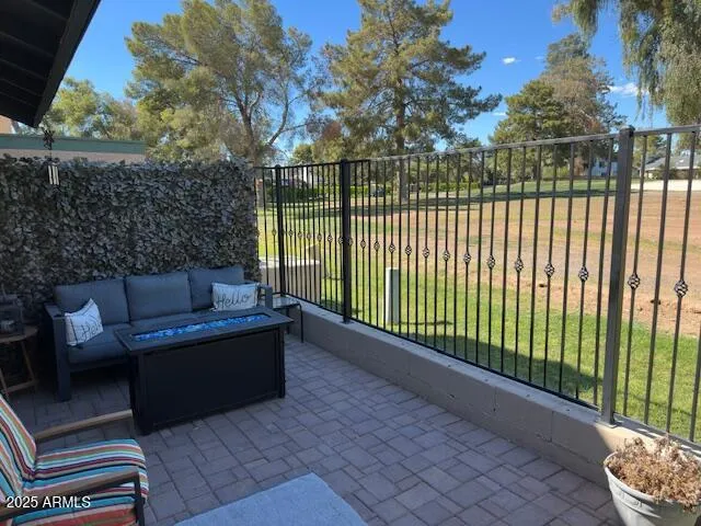 $1,900 | 18235 North 45th Avenue, Glendale, AZ 85308