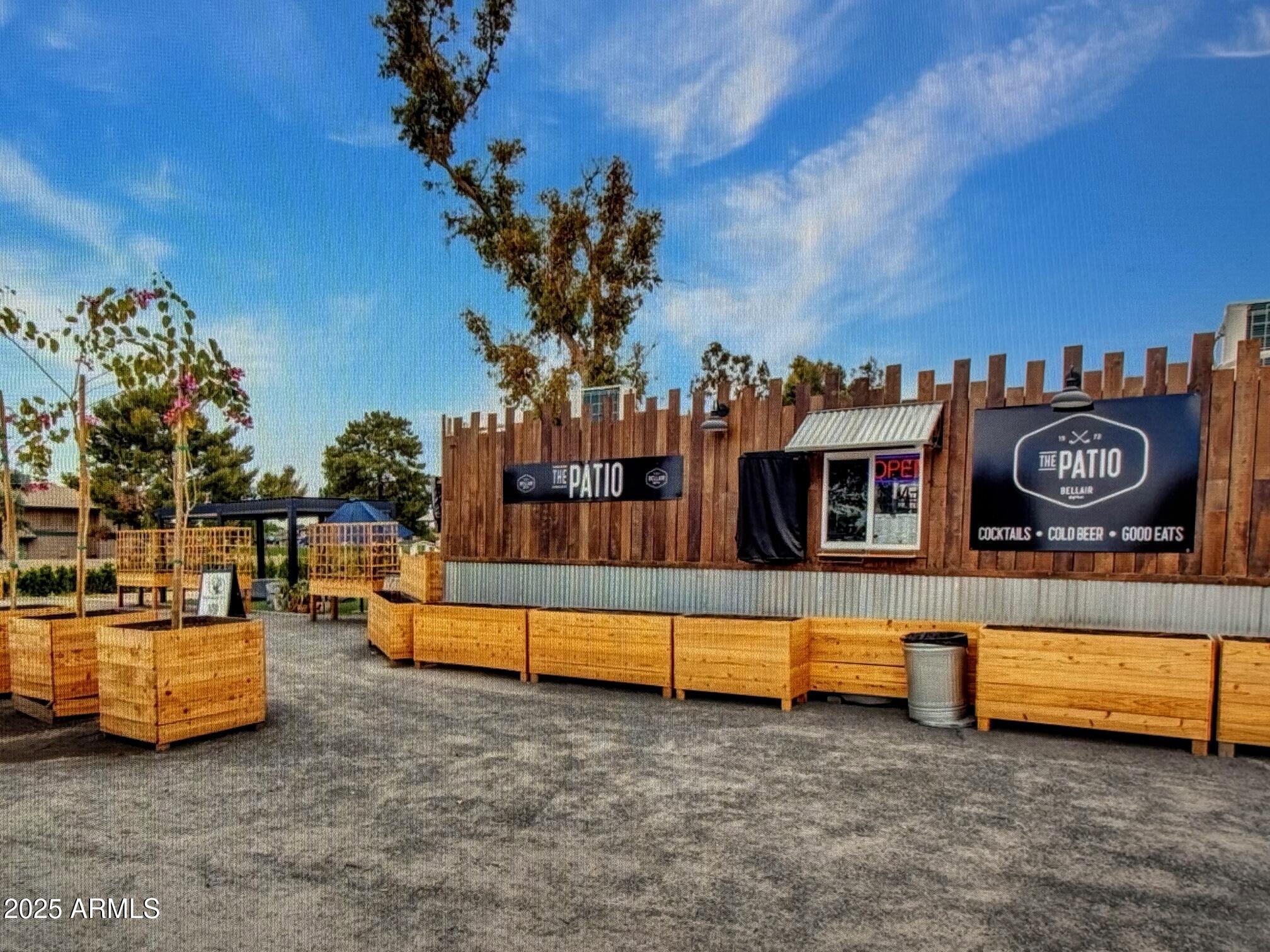 18235 North 45th Avenue Glendale, AZ 85308 - Photo 36 of 39 a view of a house with a park