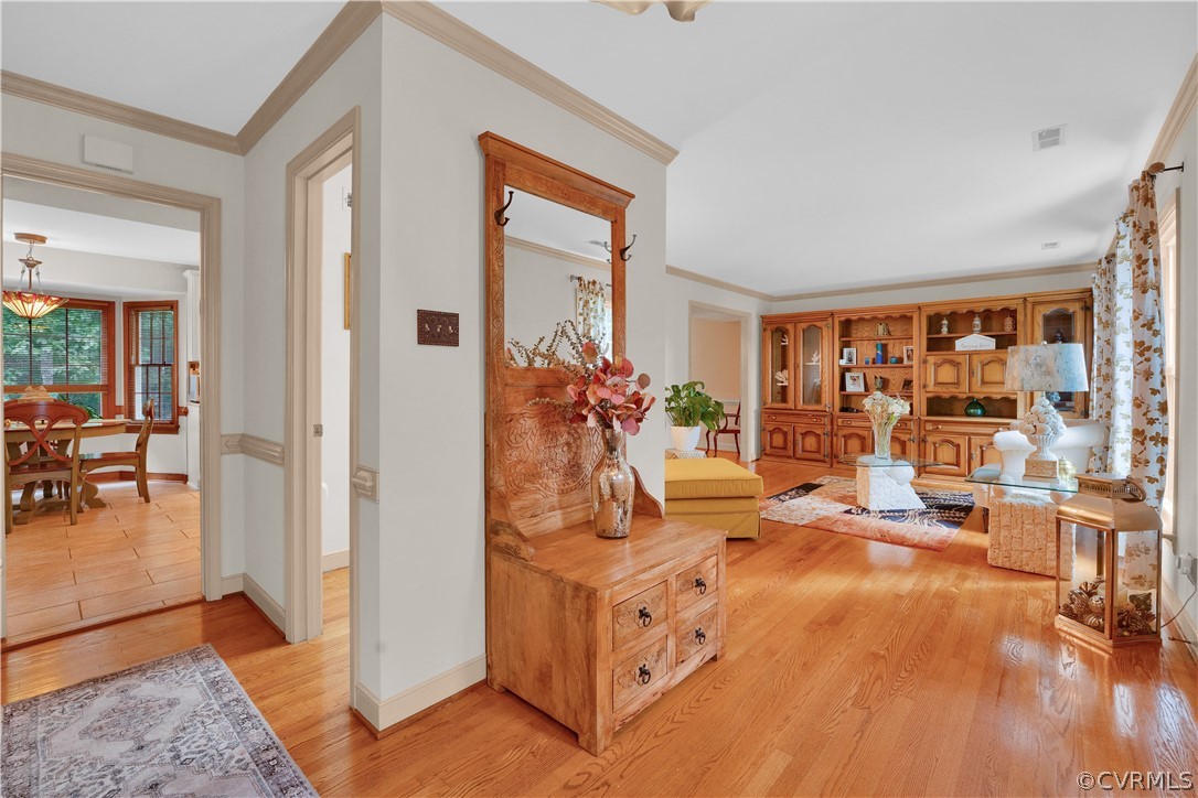 4516 Foxwood Road Chester, VA 23831 - Photo 5 of 44 Gallery Image 5