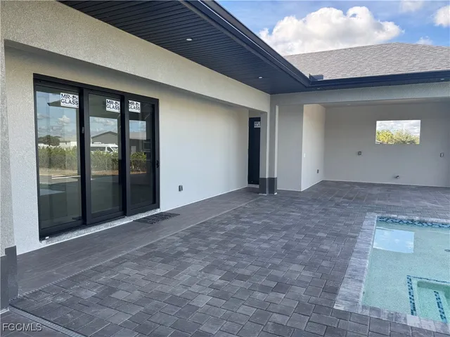 a view of an empty room with window