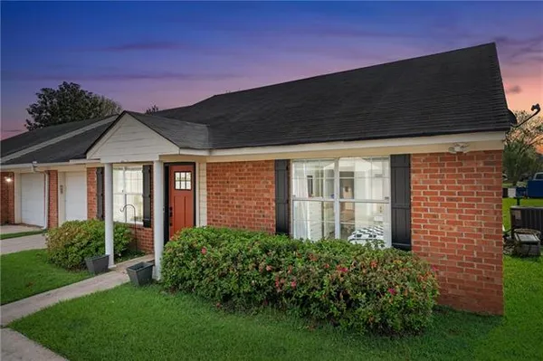 $209,000 | 107 Starlight Drive, Natchitoches, LA 71457