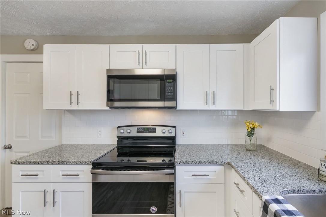 2895 Kent Road Silver Lake, OH 44224 - Photo 12 of 35 Gallery Image 12