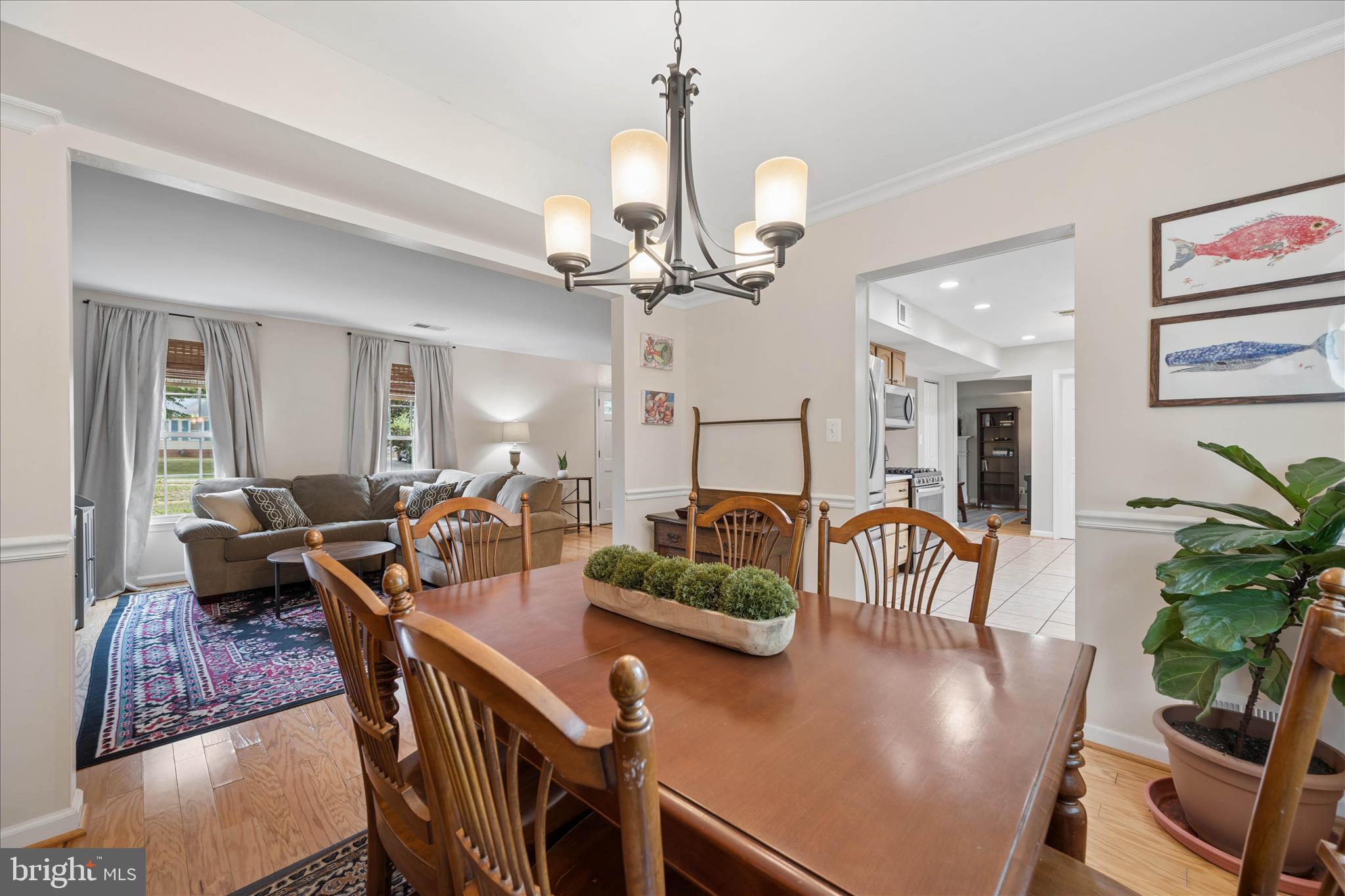 19804 Westerly Avenue Poolesville, MD 20837 - Photo 12 of 60 Dining Room