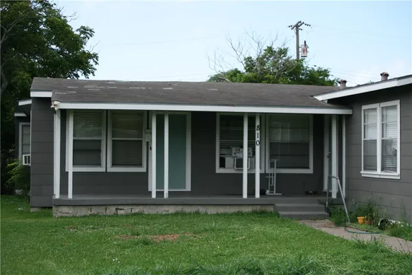 $799 | 810 Indiana Avenue, Unit B, Corpus Christi, TX 78404