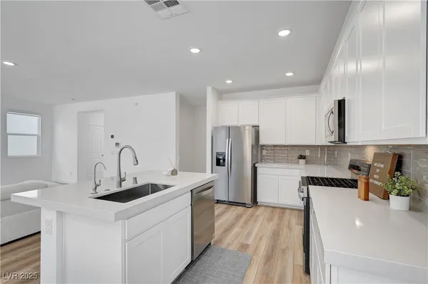 $539,974 | 9929 Lost Horse Avenue, Las Vegas, NV 89178