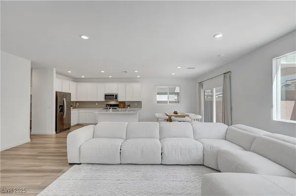 $539,974 | 9929 Lost Horse Avenue, Las Vegas, NV 89178