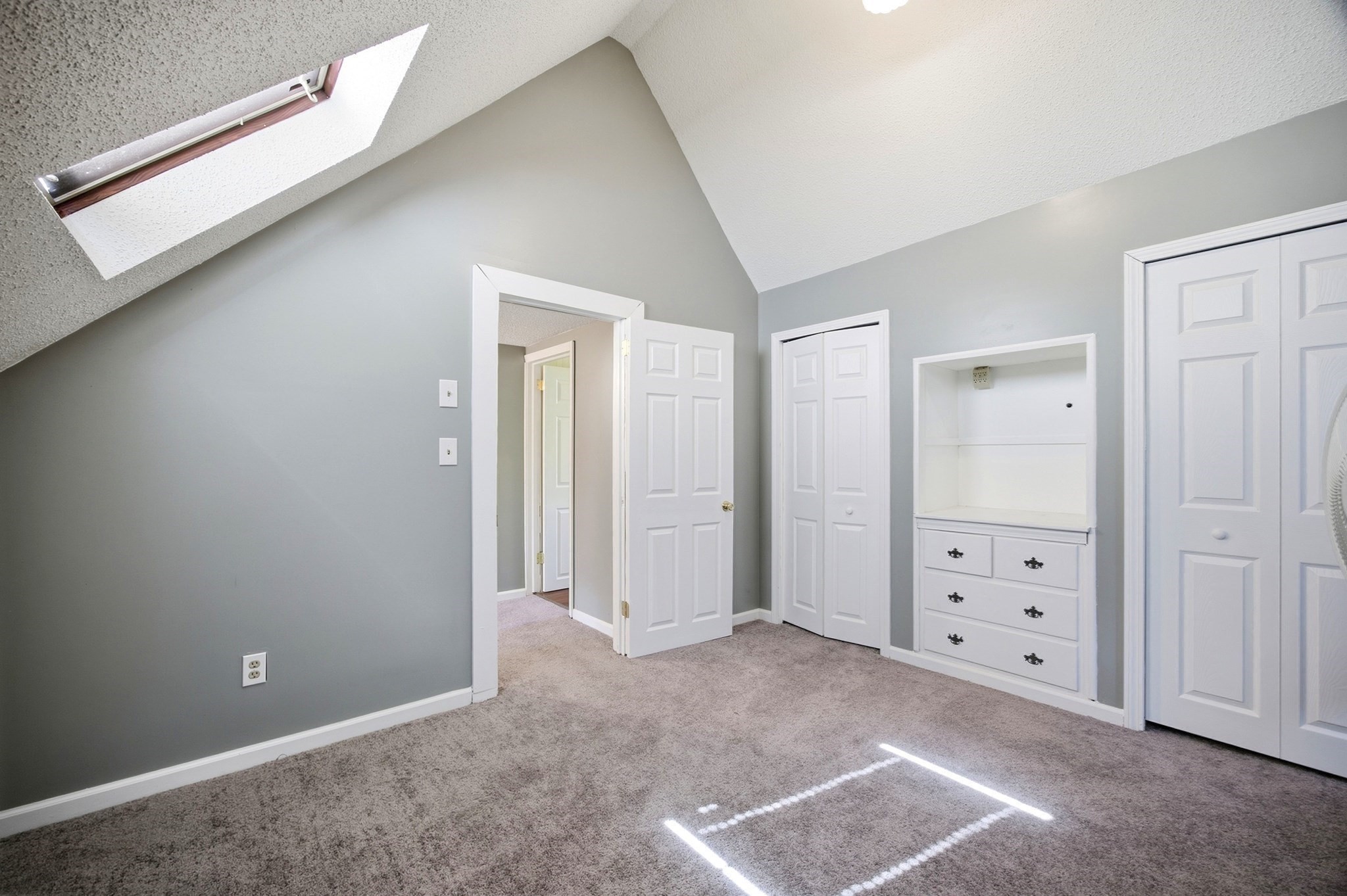 333 Nottingham Street Springfield, MA 01104 - Photo 14 of 16 Gallery Image 14