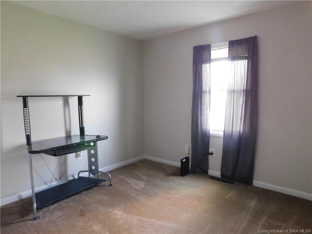 4440 North Hypes Road Salem, IN 47167 - Photo 16 of 25