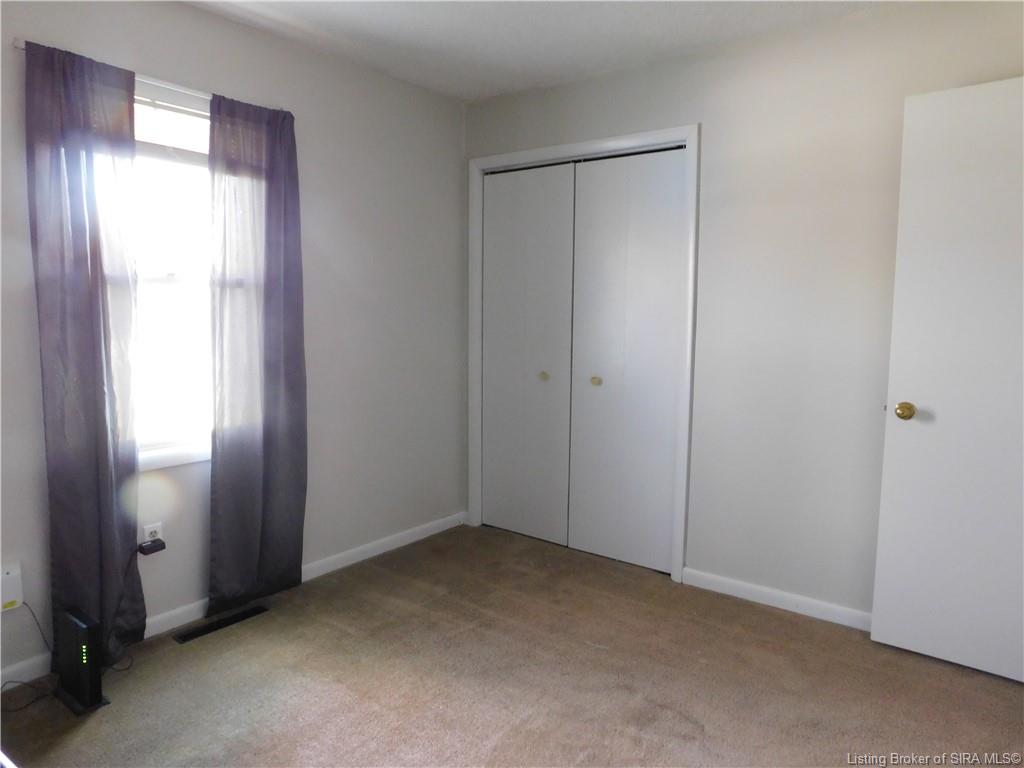 4440 North Hypes Road Salem, IN 47167 - Photo 17 of 25