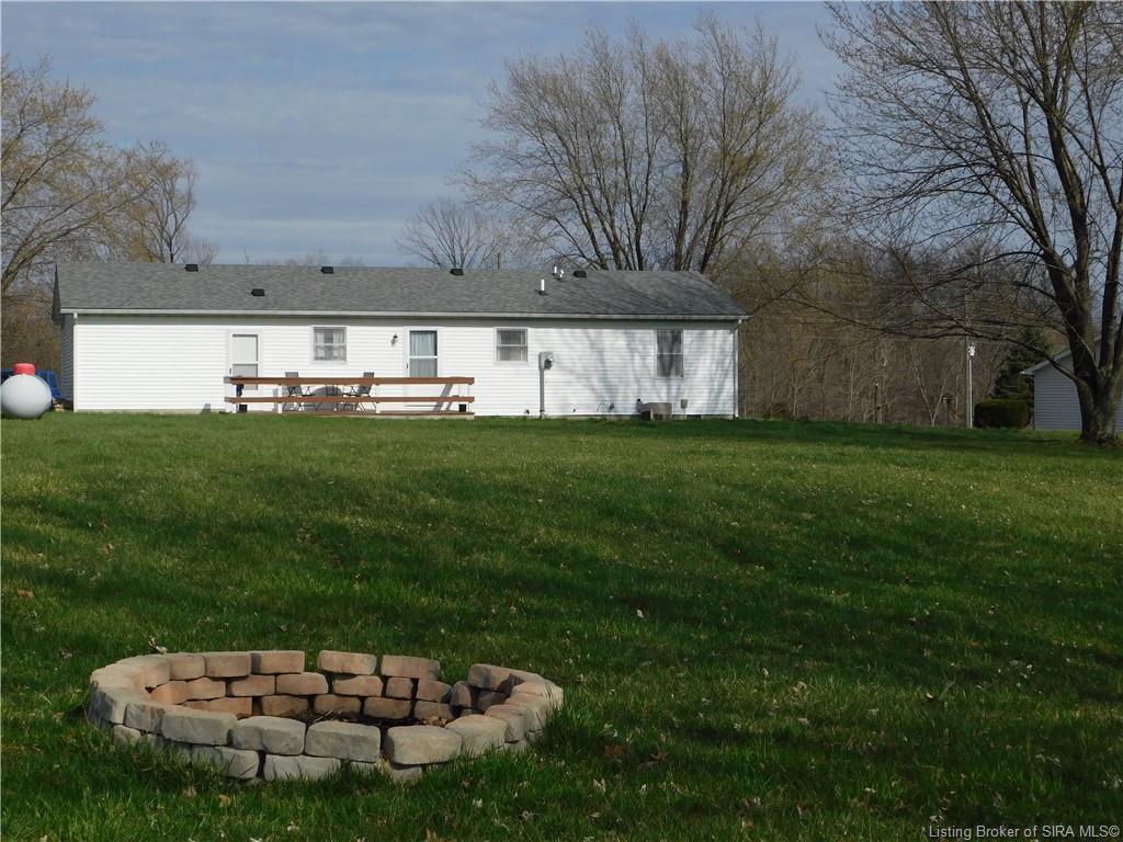 4440 North Hypes Road Salem, IN 47167 - Photo 2 of 25