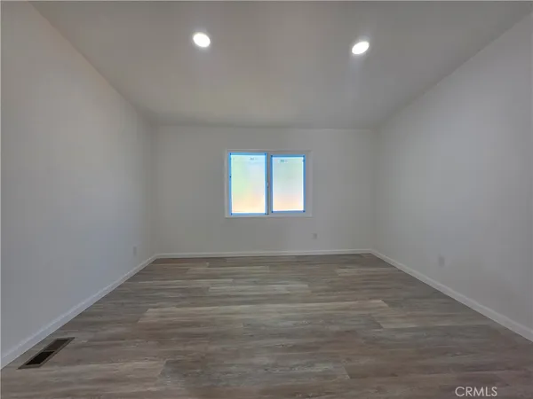 $179,900 | 80 East Dawes Street, Unit 164, Riverside, CA 92503