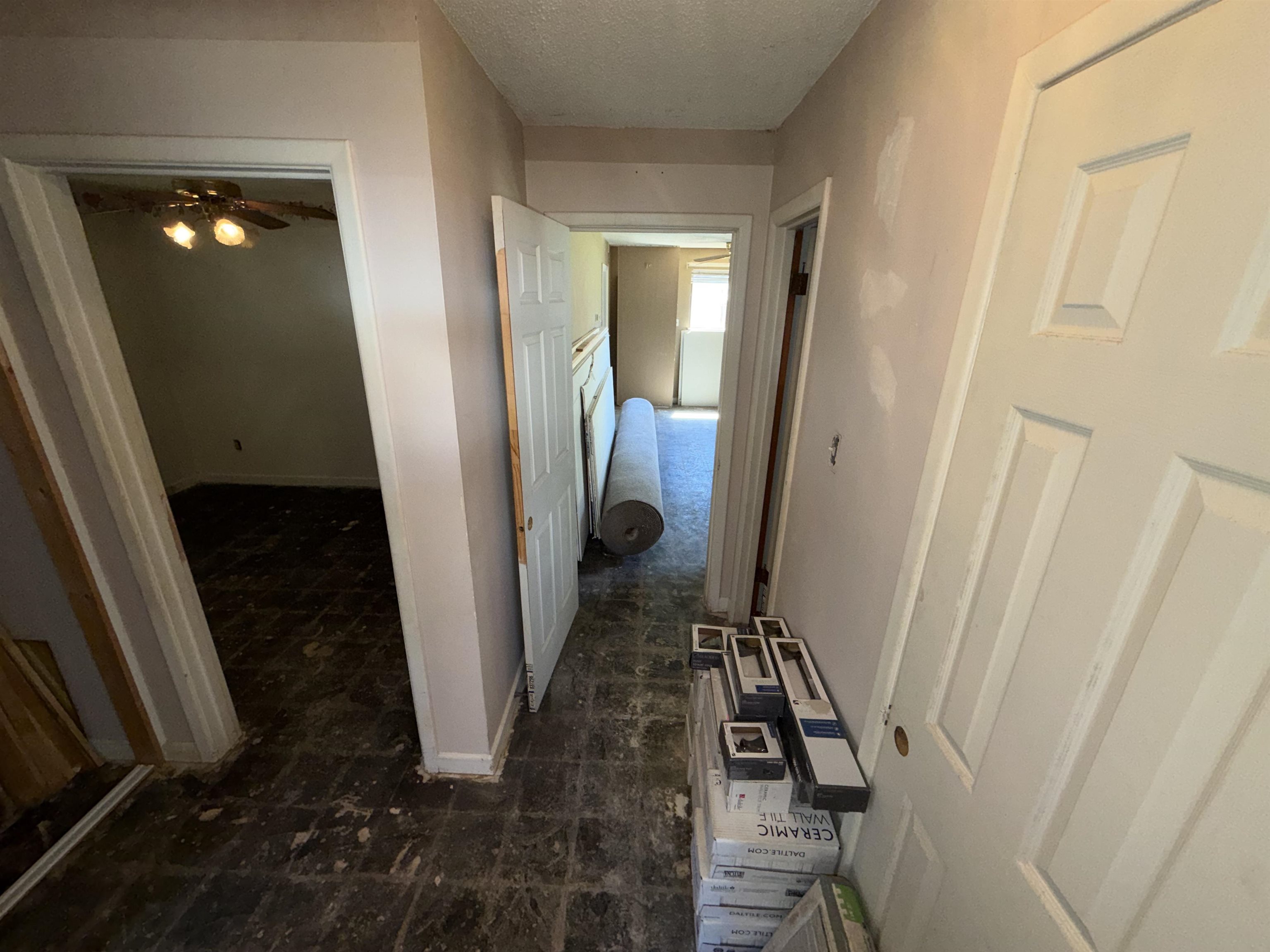 1068 Buckner Road Memphis, TN 38122 - Photo 12 of 30