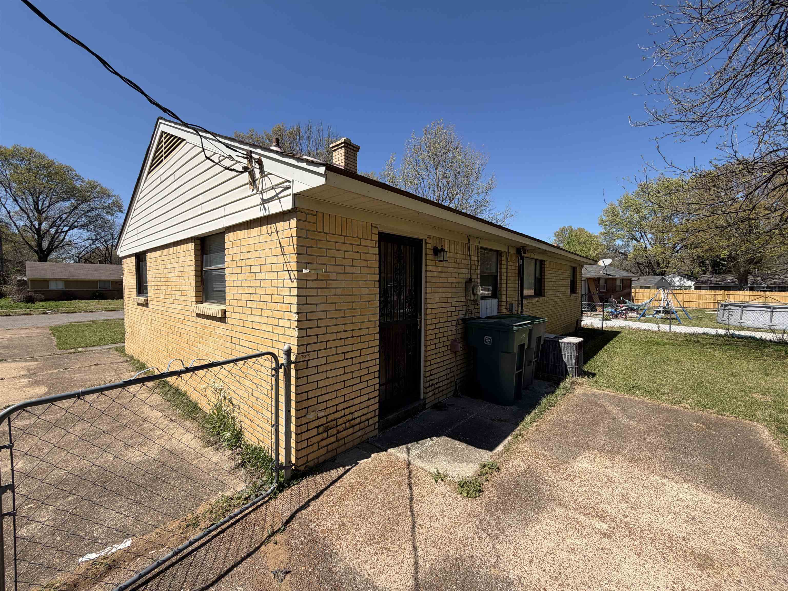 1068 Buckner Road Memphis, TN 38122 - Photo 25 of 30