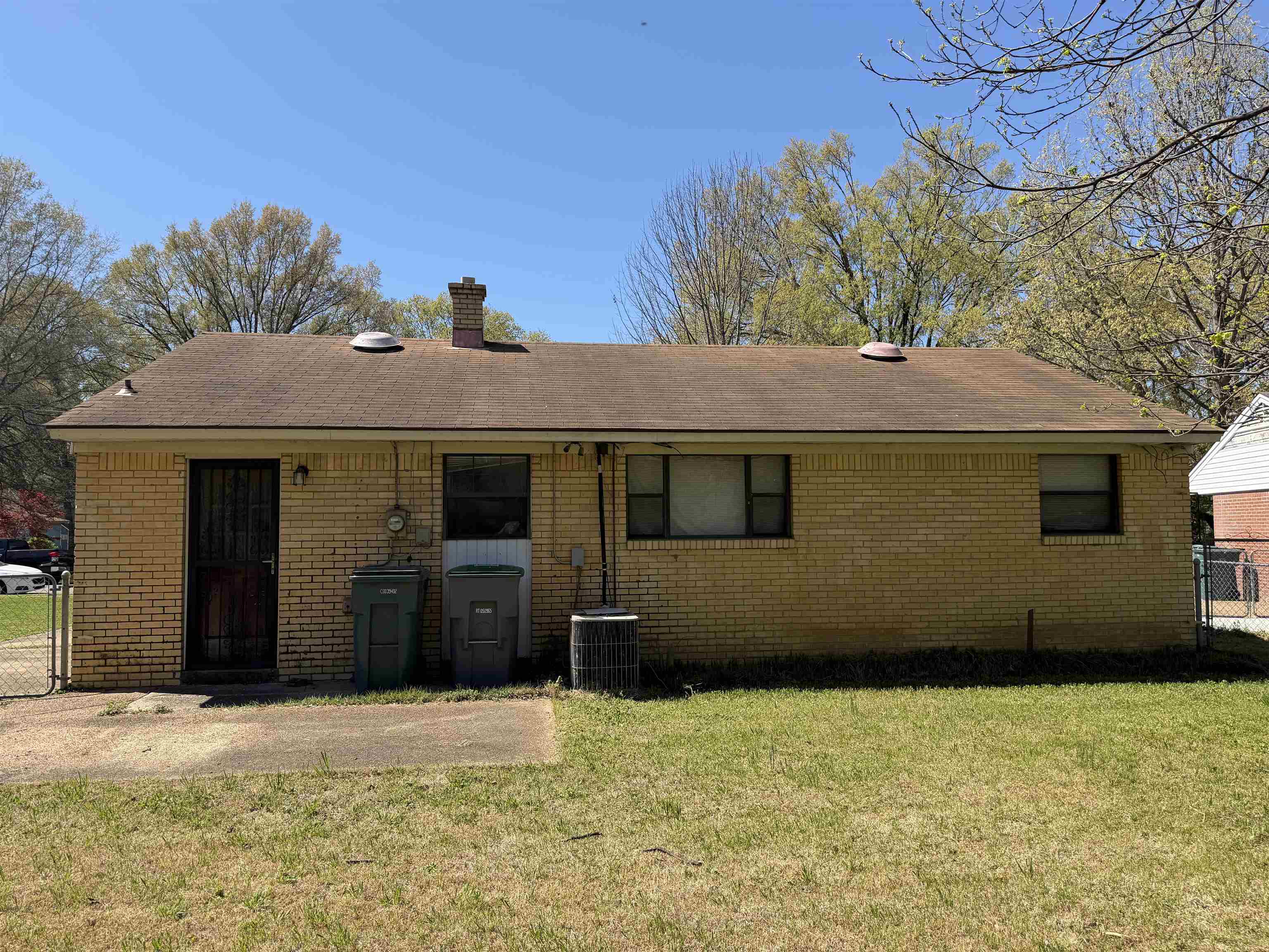 1068 Buckner Road Memphis, TN 38122 - Photo 26 of 30