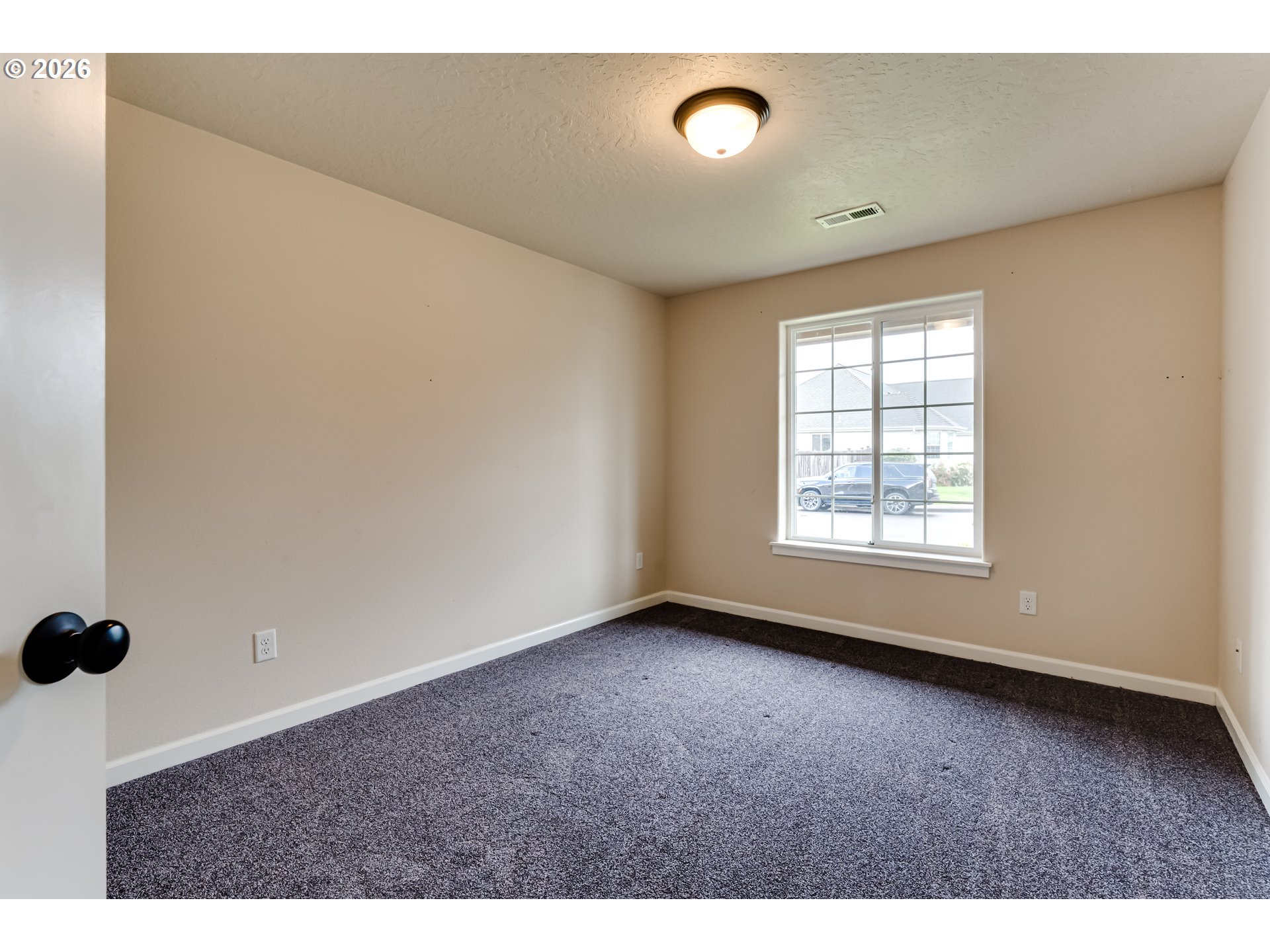362 Camrin Loop Creswell, OR 97426 - Photo 13 of 22 Bedroom