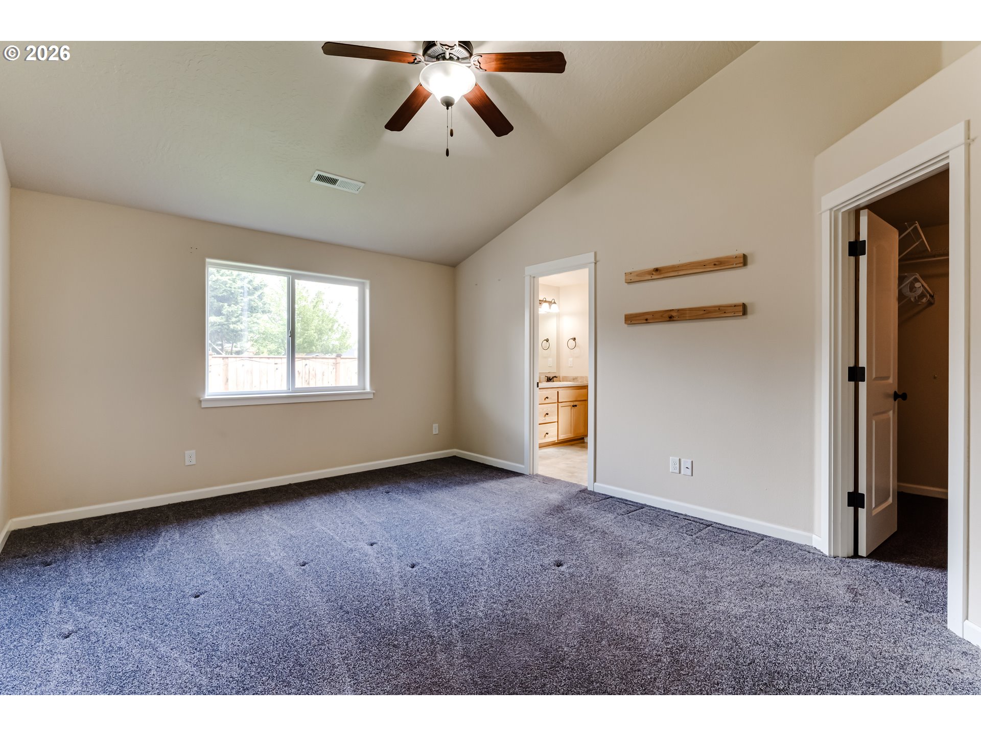 362 Camrin Loop Creswell, OR 97426 - Photo 9 of 22 Bedroom, Primary