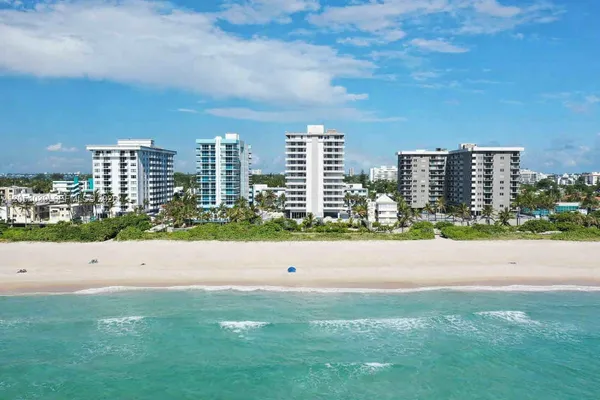$4,000 | 9225 Collins Avenue, Unit 505, Surfside, FL 33154