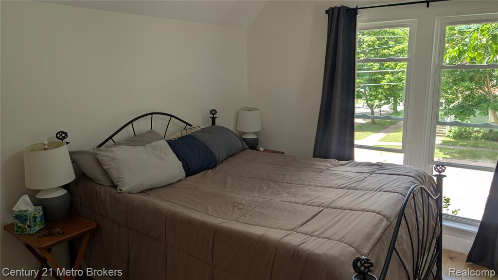 301 Mill Street Flushing, MI 48433 - Photo 20 of 33