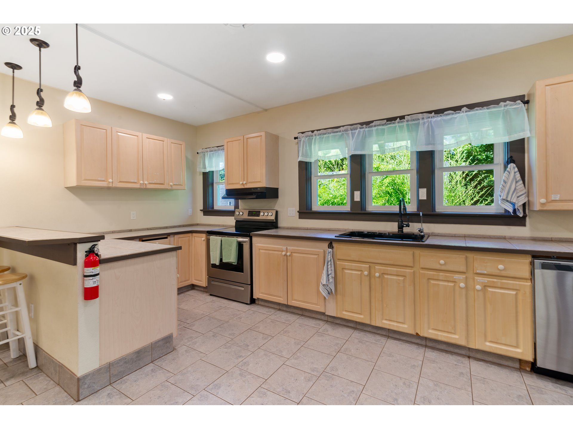 6541 East Burnside Street Portland, OR 97213 - Photo 15 of 48 Gallery Image 15