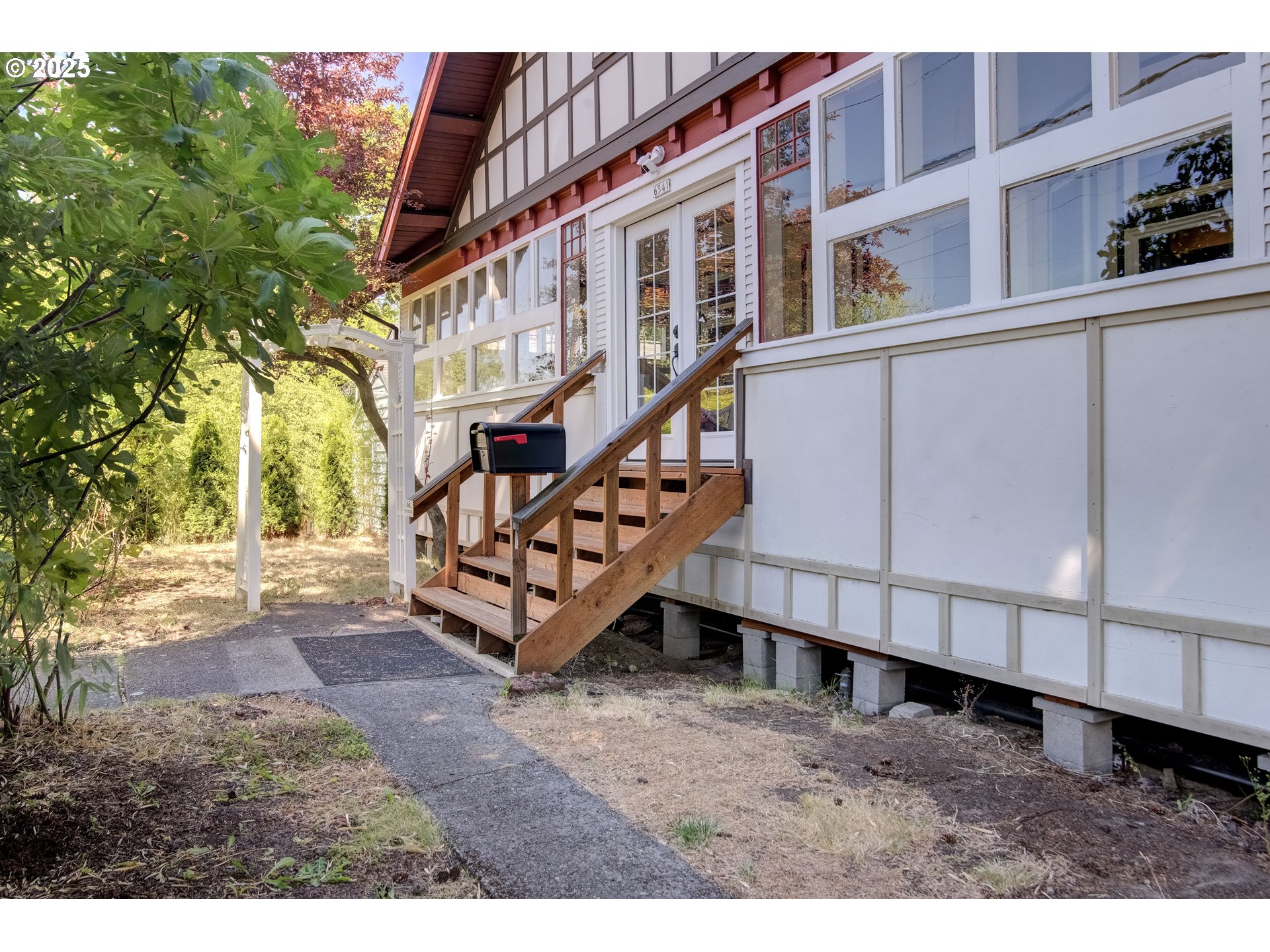 6541 East Burnside Street Portland, OR 97213 - Photo 3 of 48 Gallery Image 3