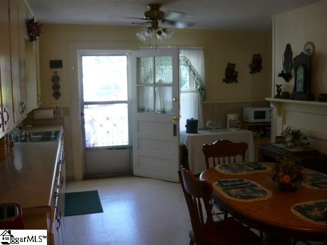 332 Lusk Road Six Mile, SC 29682 - Photo 5 of 14 Gallery Image 5