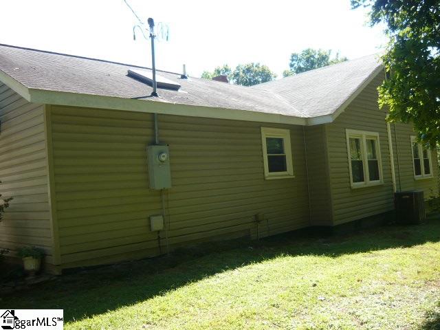 332 Lusk Road Six Mile, SC 29682 - Photo 8 of 14 Gallery Image 8