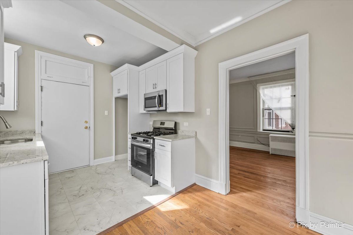 835 East 49th Street, Unit 3 Chicago, IL 60615 - Photo 7 of 17