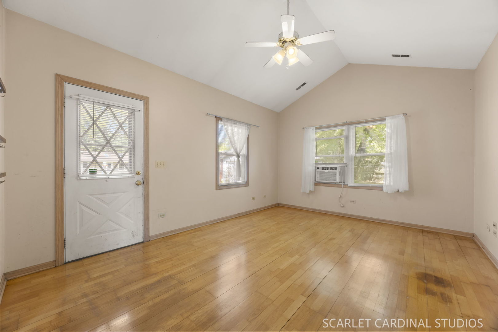 1209 Fischer Street Wheaton, IL 60189 - Photo 6 of 14