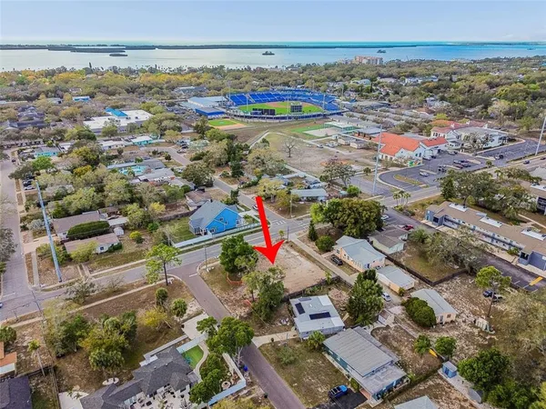 $399,900 | 245 Milwaukee Avenue, Dunedin, FL 34698