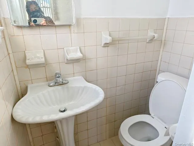 $4,800 | 58-27 208th Street | Bayside