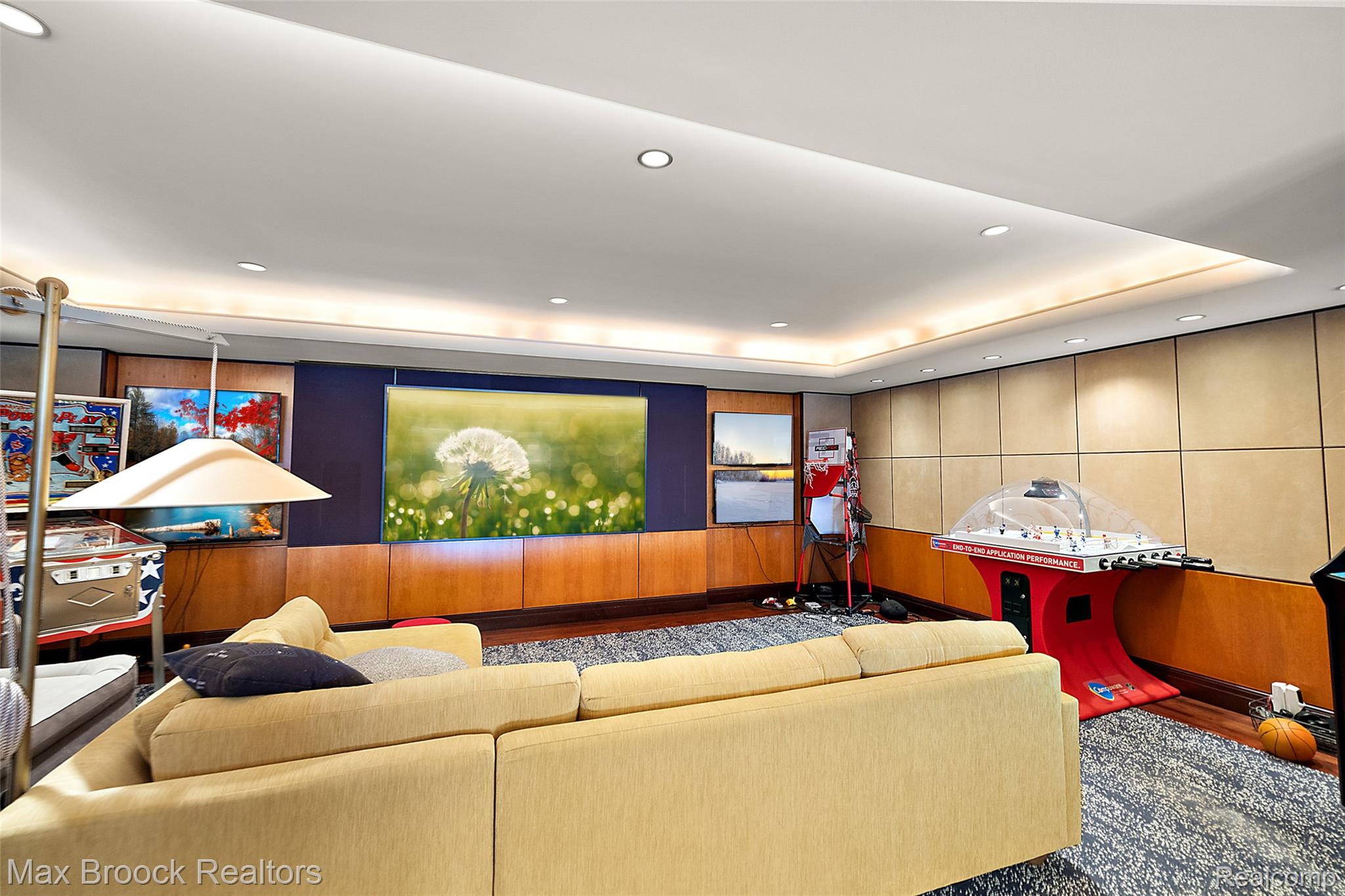 4740 Dow Ridge Road West Bloomfield, MI 48324 - Photo 30 of 47 4740 Dow Ridge-86.jpg