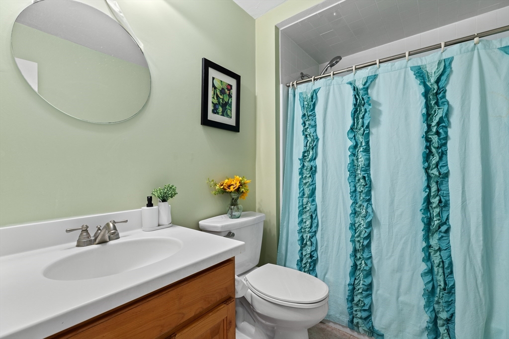 29 Maple Street, Unit G Canton, MA 02021 - Photo 17 of 22
