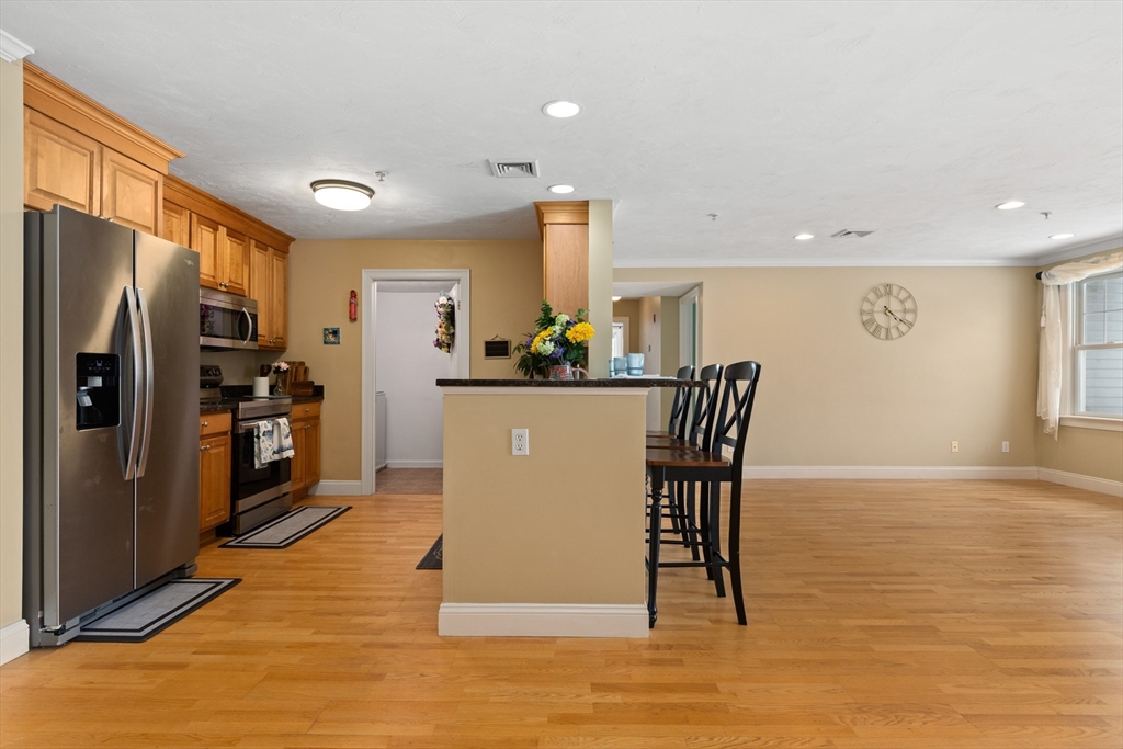 29 Maple Street, Unit G Canton, MA 02021 - Photo 5 of 22