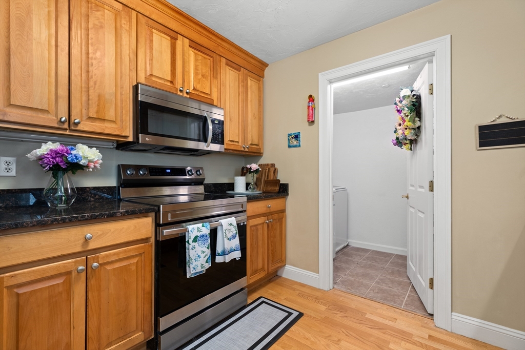 29 Maple Street, Unit G Canton, MA 02021 - Photo 6 of 22