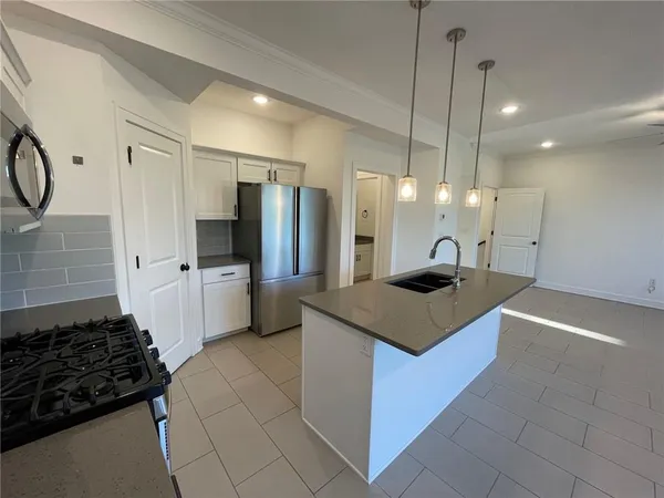 $314,900 | 7389 Griffey Street, Parkville, MO 64152
