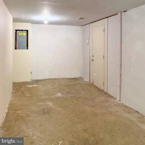 $570,000 | 9212 Landgreen Street, Manassas, VA 20110