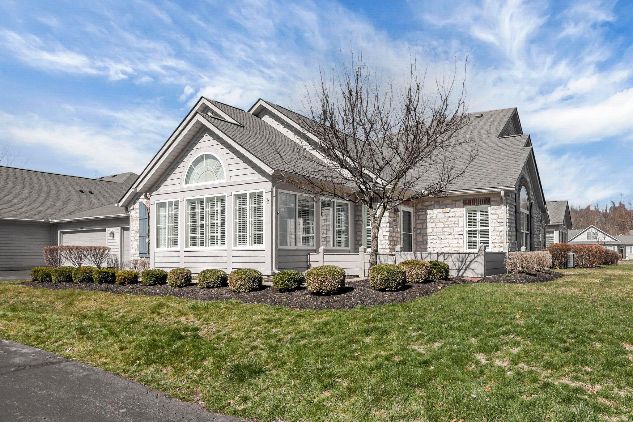 4223 Cobbler Road, Unit 16422 New Albany, OH 43054 - Photo 2 of 36 4223 Cobbler Dr