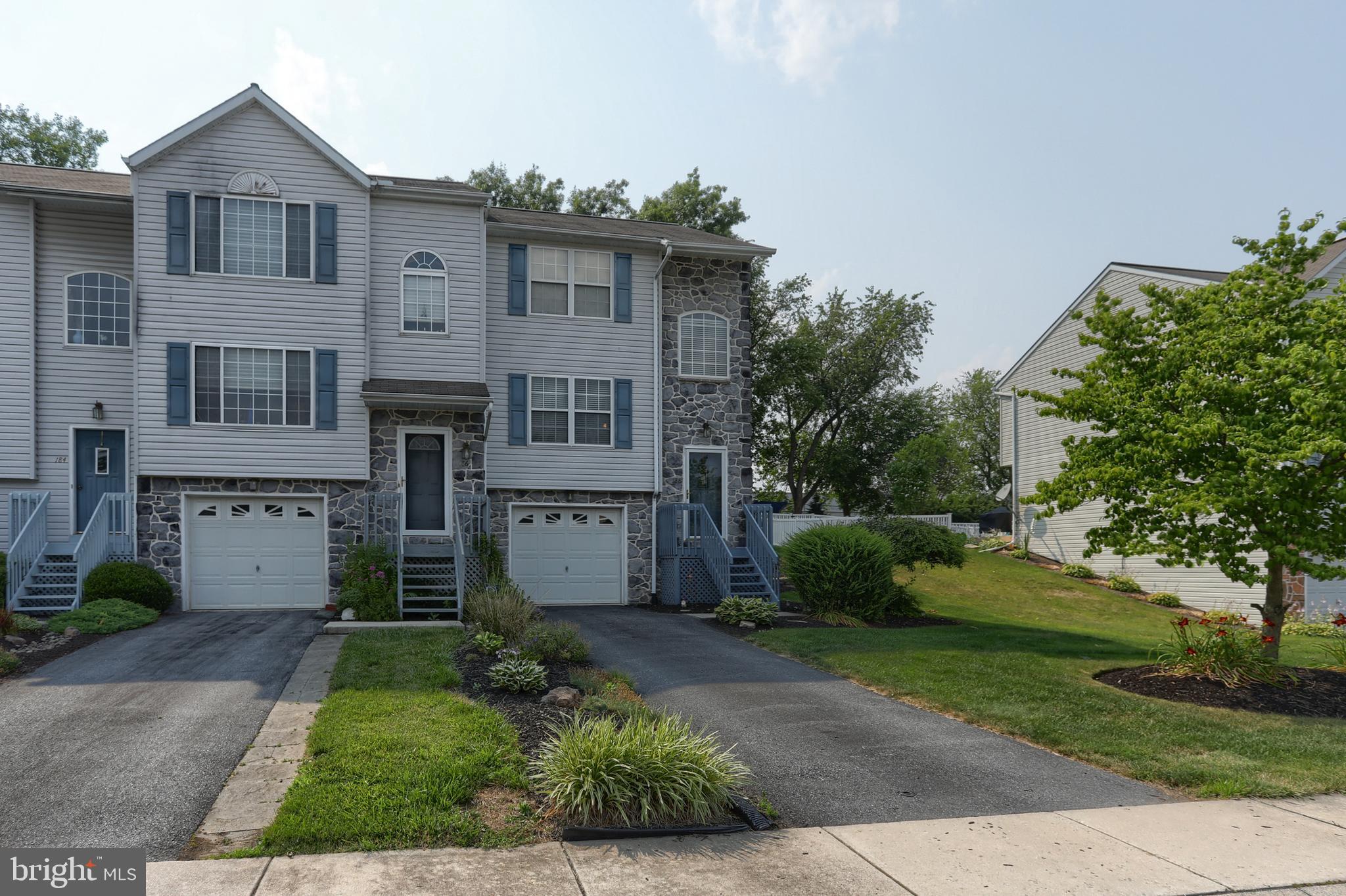 188 Riders Way Lebanon, PA 17042 - Photo 2 of 27 Gallery Image 2