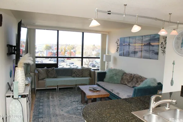 $169,000 | 450 North Arlington Avenue, Unit 513, Reno, NV 89503