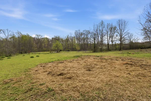 $399,000 | 5977 Old Highway 431, Springfield, TN 37172
