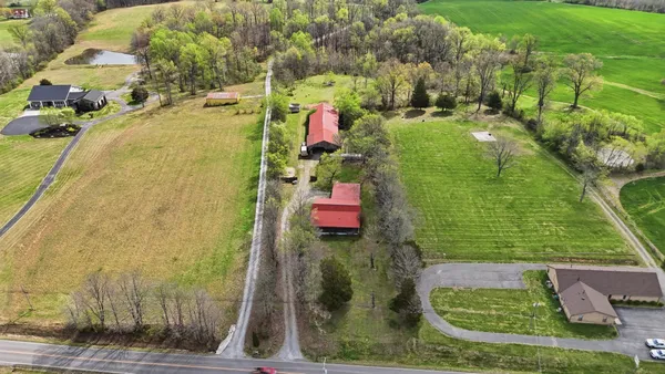 $399,000 | 5977 Old Highway 431, Springfield, TN 37172