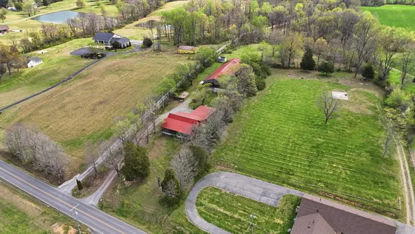 $399,000 | 5977 Old Highway 431, Springfield, TN 37172