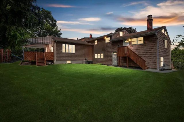 $1,949,000 | 15 Dr Frank Road, Spring Valley, NY 10977