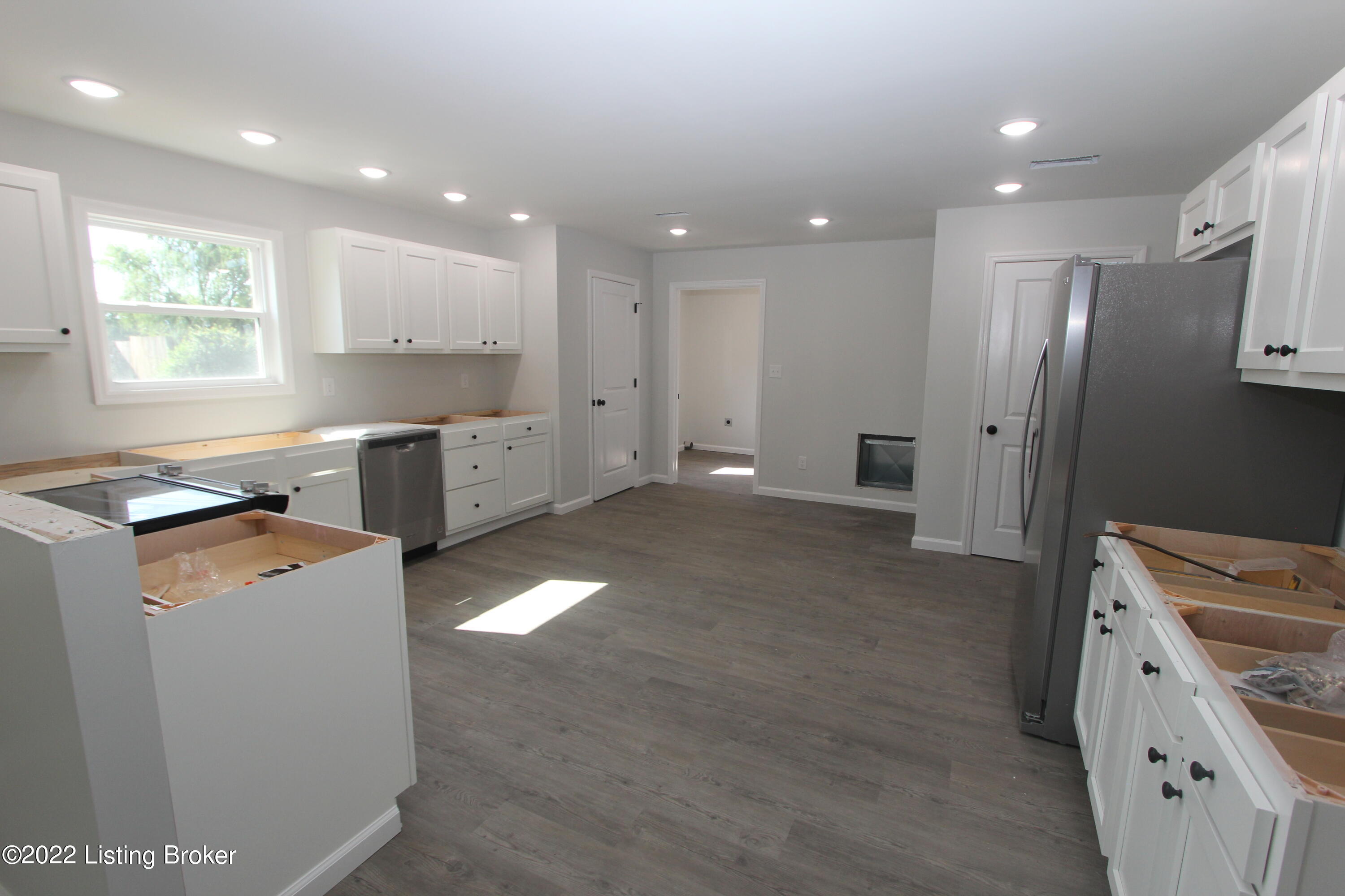 1699 Graefenburg Road Lawrenceburg, KY 40342 - Photo 7 of 23 Kitchen (2)